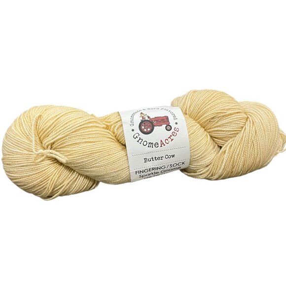 GnomeAcres Fingering/Sock Yarn 438 Yds 100g Butter Cow 75% SW Merino 20% Nylon 5 - Picture 1 of 4